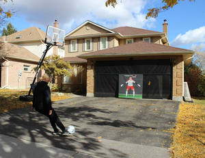SportScreen (16 ft.- Remote Control)