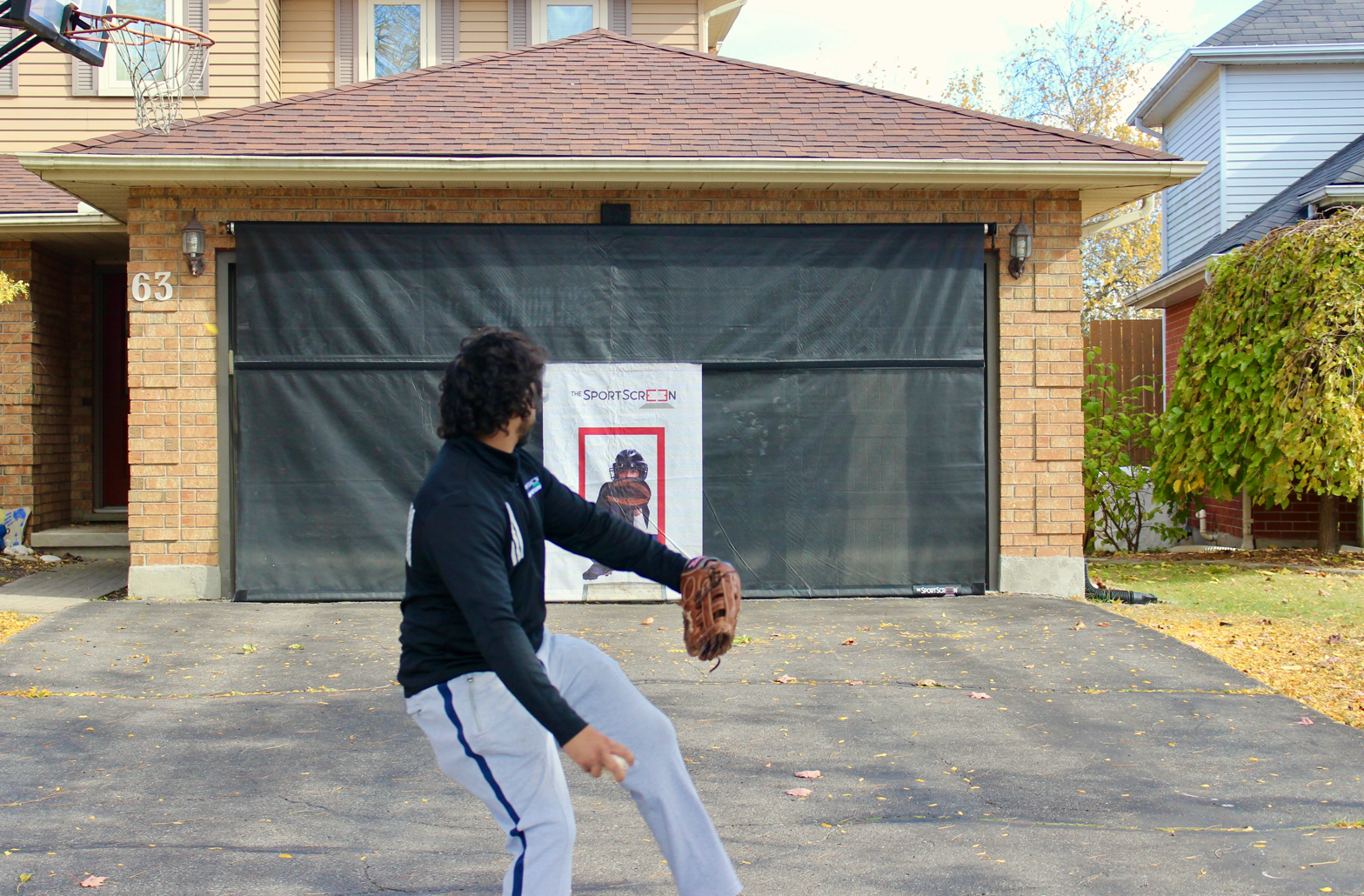 SportScreen (10 ft.- Hand Crank closure)